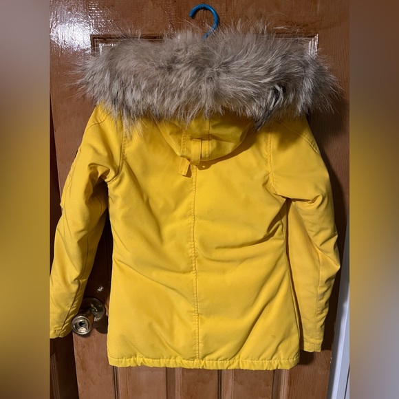 Yellow Montebello Canada Goose parka, perfect condition! - Picture 5 of 7